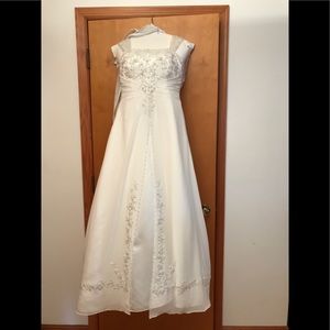 Wedding dress
